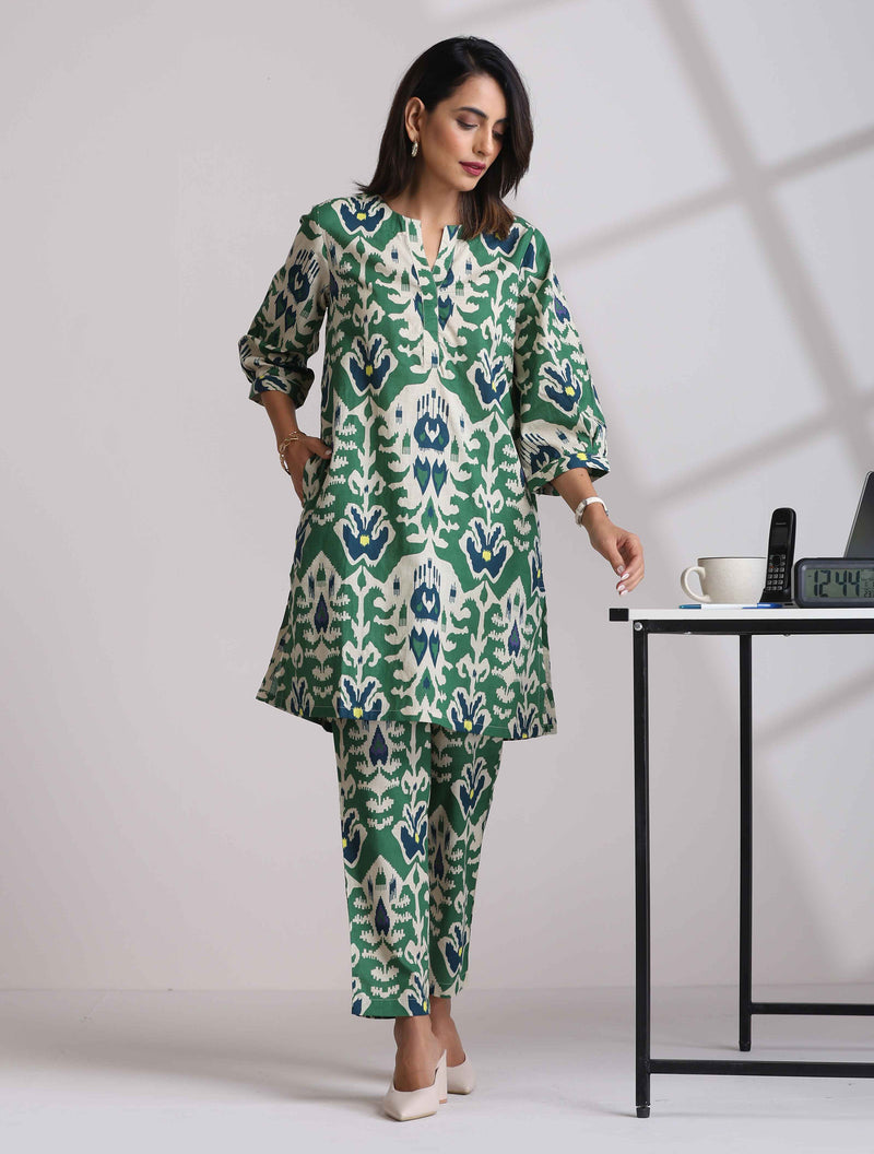 trueBrowns Green Cotton Ikat Relaxed Co-ord Set