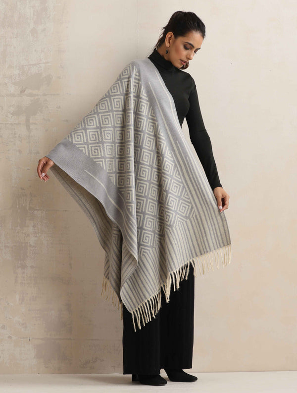 trueBrowns Grey Geometric Woven Stole