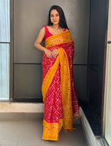 trueBrowns Red Kota Bandhani Saree With Unstitched Blouse