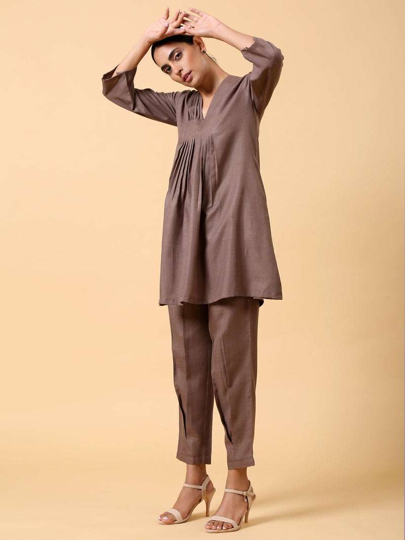 Cotton Linen Burnt Brown Pleated Co-Ord Set - trueBrowns