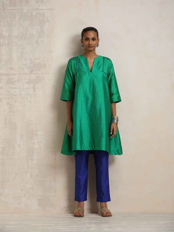 trueBrowns Bright Green Silk Kurta Co-ord Set