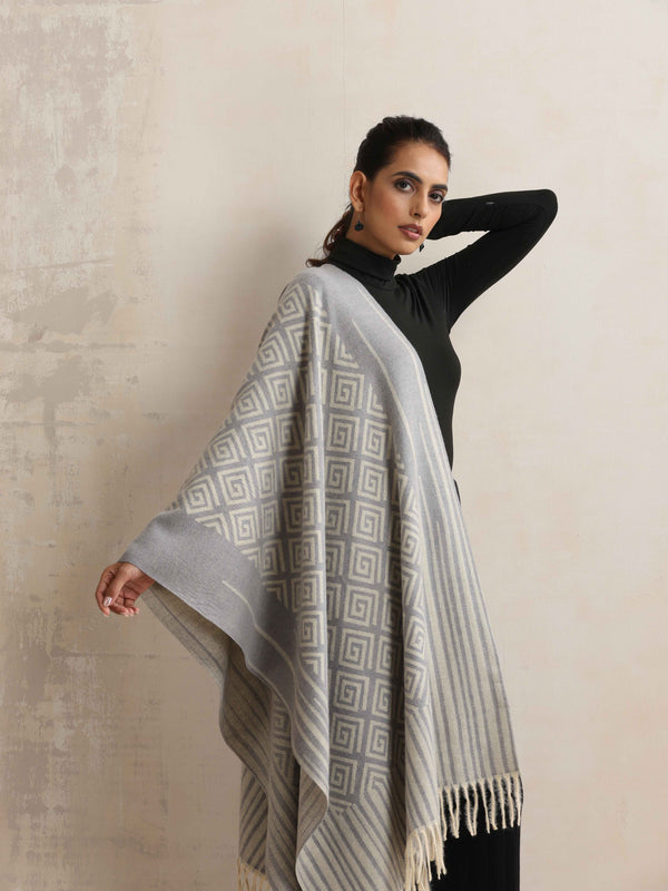 trueBrowns Grey Geometric Woven Stole