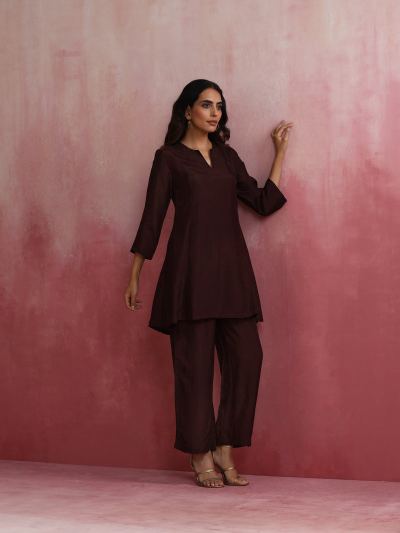 trueBrowns Cola Viscose Silk Kurta Co-ord Set