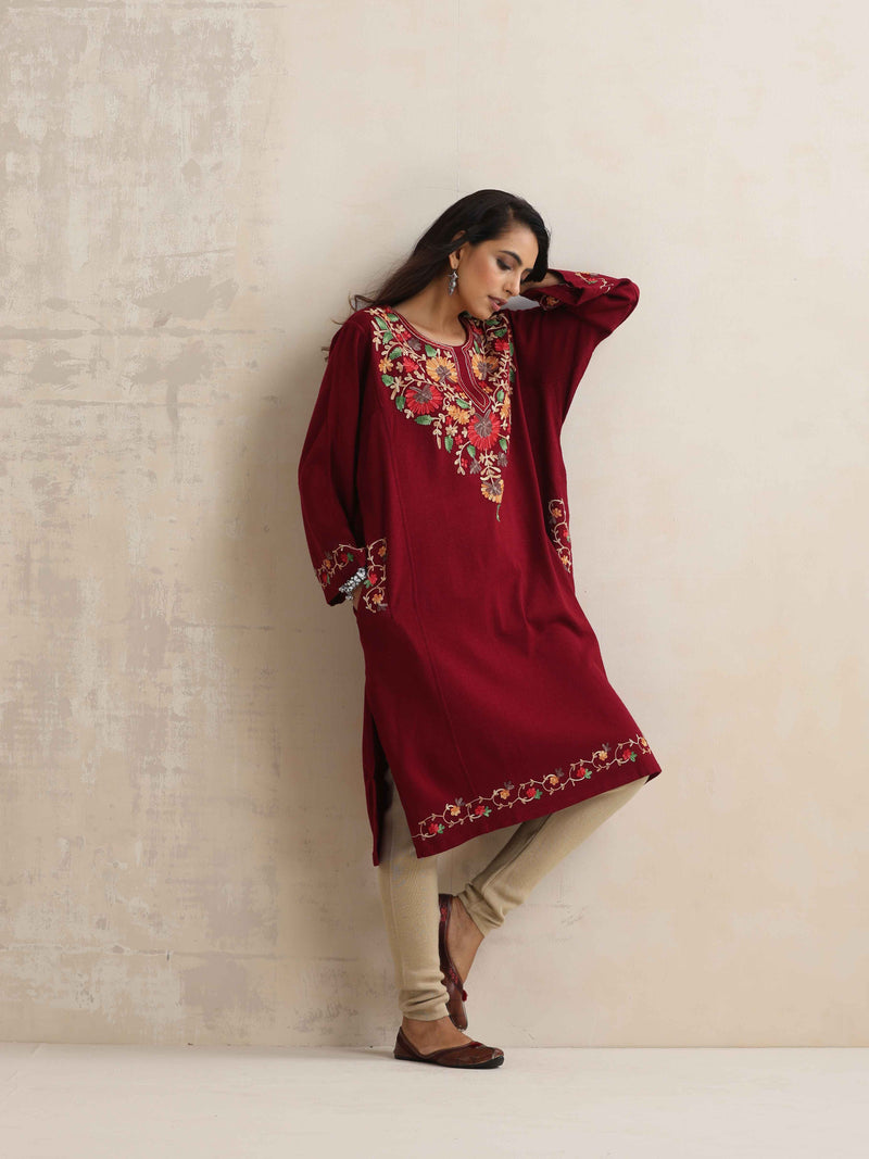 trueBrowns Maroon Kashmiri Floral Embroidered Woollen Phiran Kurta