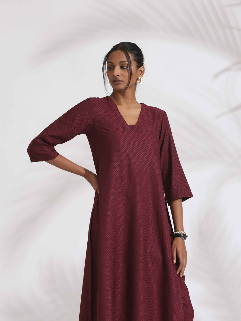 trueBrowns Maroon Dobby Kurta Set