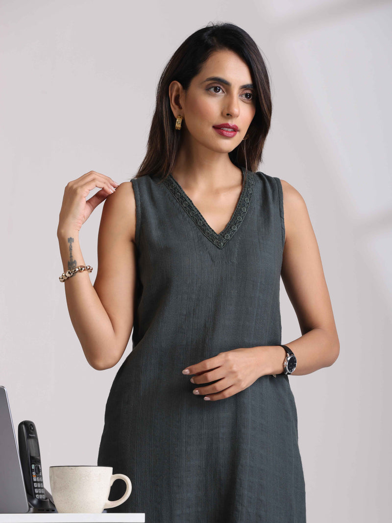 trueBrowns Dark Olive Green Cotton Dobby Kurta Set