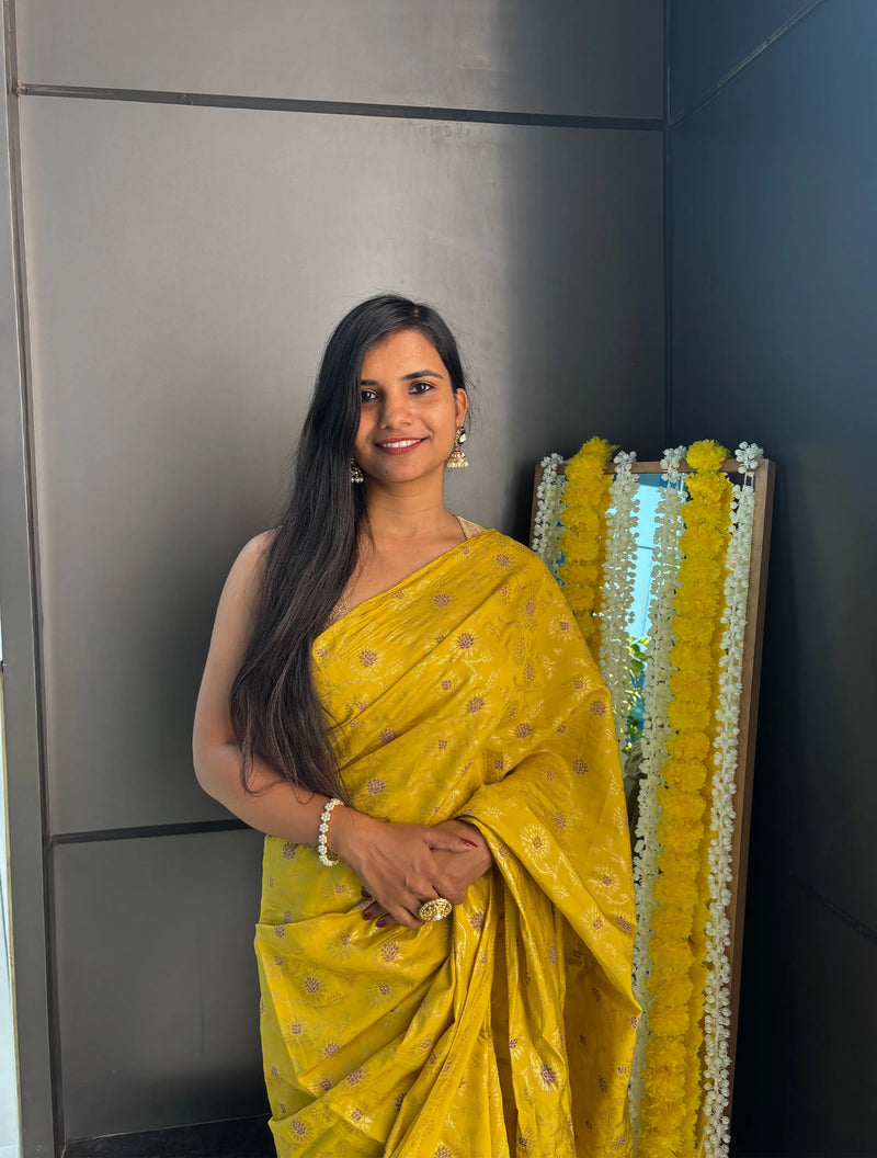 trueBrowns Lime Foil Print Saree With Unstitched Blouse