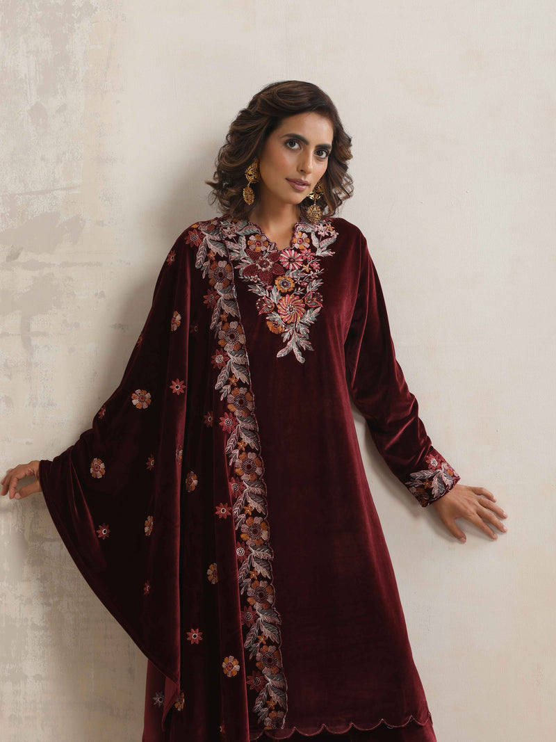 trueBrowns Maroon Velvet Floral Embroidered Kurta Pant Dupatta Set