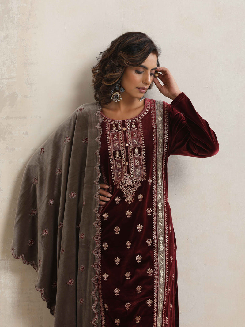 trueBrowns Maroon Velvet Embroidered Kurta Pant Dupatta Set