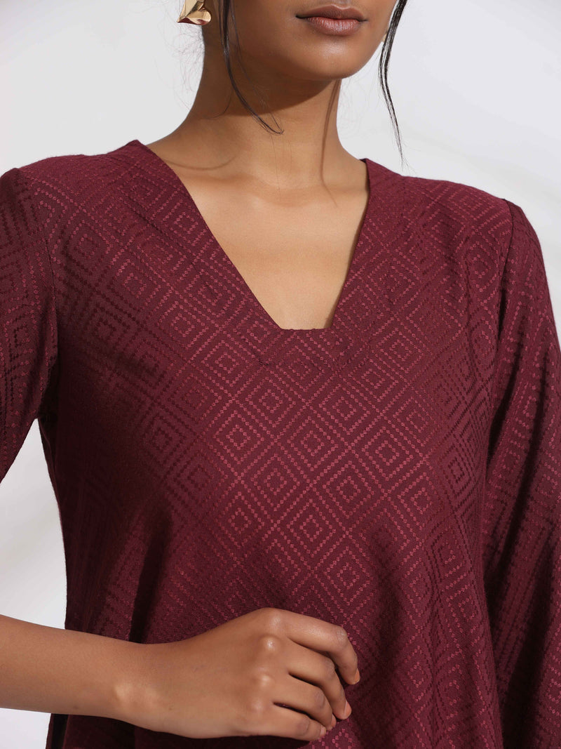 trueBrowns Maroon Dobby Kurta Set