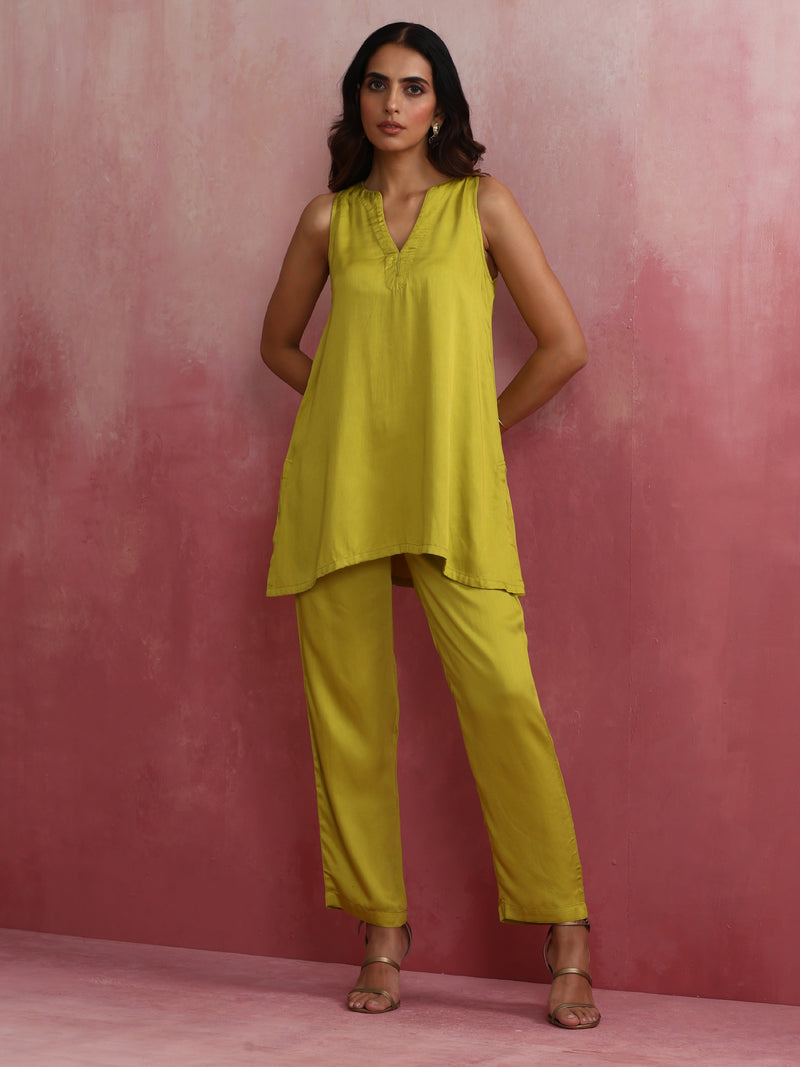 trueBrowns Lime Green Short Kurta Co-ord set