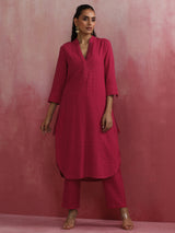 trueBrowns Magenta Cotton Dobby Kurta Set